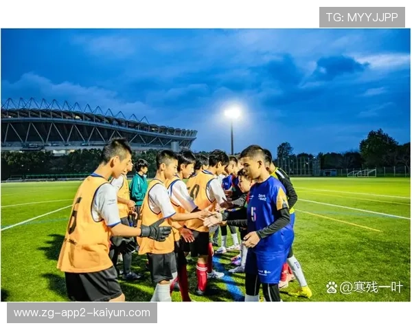 足球俱乐部在青训中实施学业监督与支持确保球员兼顾学业发展，足球青训俱乐部规章制度